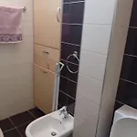 New 9 * Tirana