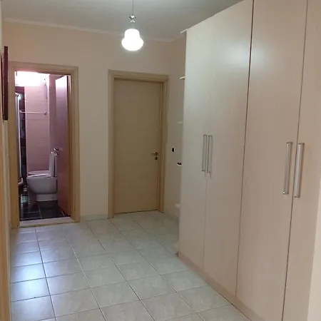 Lägenhet New 9 Tirana